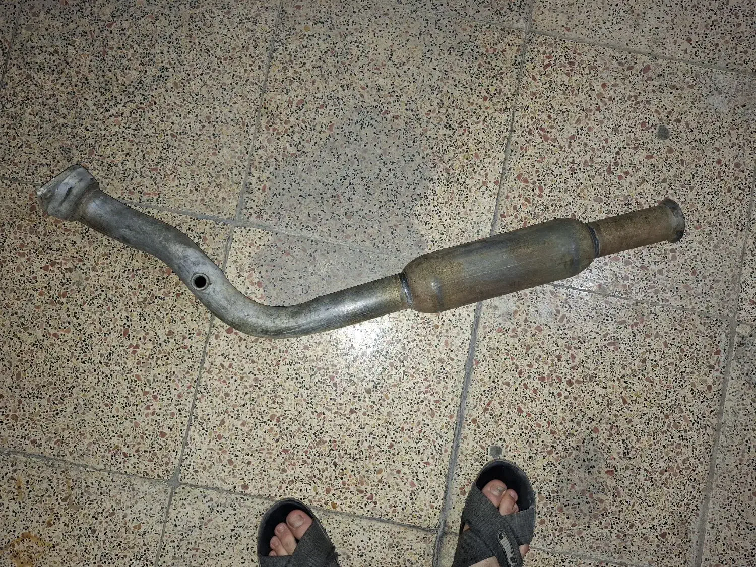 گلویی اگزوز پژو پارس و 405|قطعات یدکی و لوازم جانبی|اسلامشهر, شهرک سعیدیه|دیوار