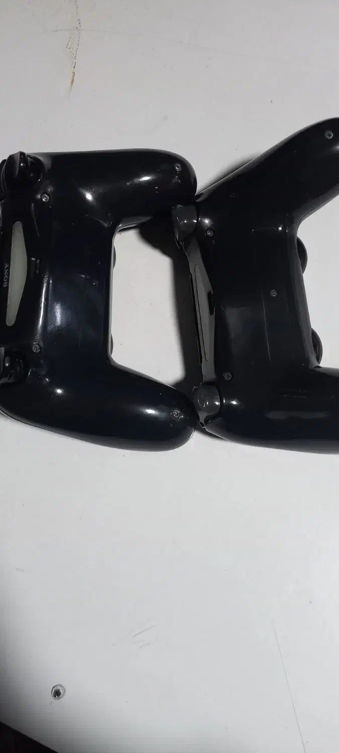 دسته فور اصلی|کنسول، بازی ویدئویی و آنلاین|قم, زنبیل آباد|دیوار