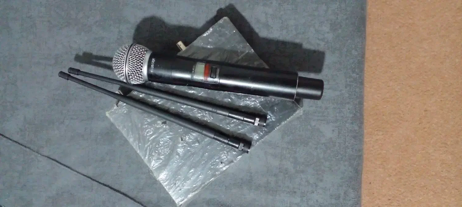 میکروفون شور sm58|آلات موسیقی|سلماس, |دیوار