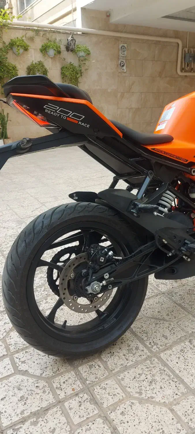 ktm rc 200 new|موتورسیکلت|تهران, سعادت‌آباد|دیوار