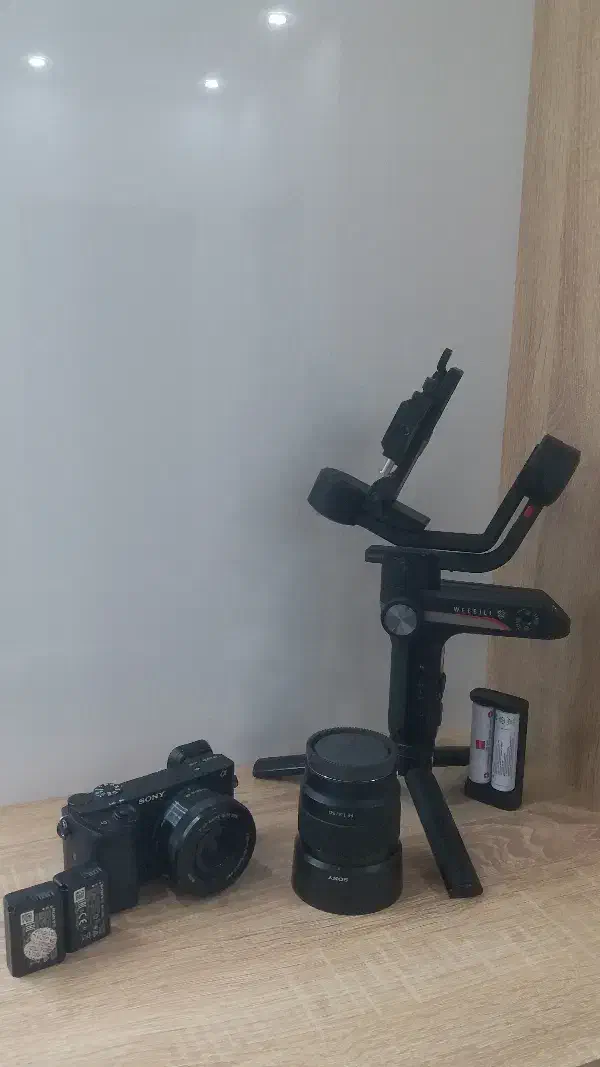 دوربین،لرزشگیر،لنز|دوربین عکاسی و فیلم‌برداری|خرم‌آباد, |دیوار