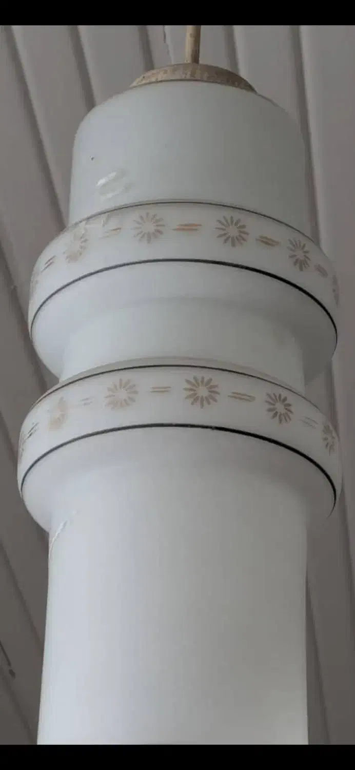 لوستر تک شاخه قدیمی|کلکسیون اشیاء عتیقه|رشت, استادسرا|دیوار