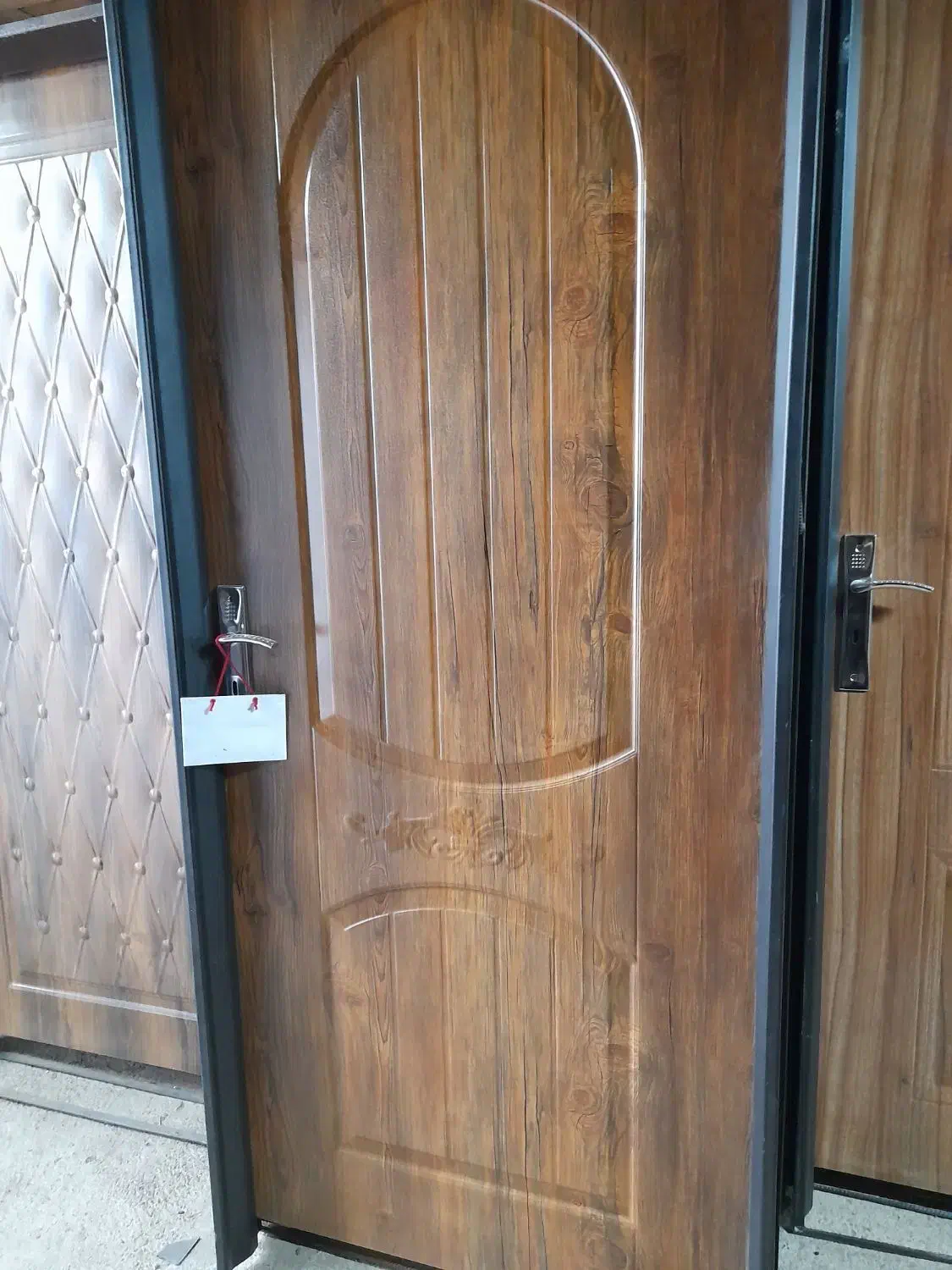 درب خواب|مصالح و تجهیزات ساختمان|سیاهکل, |دیوار