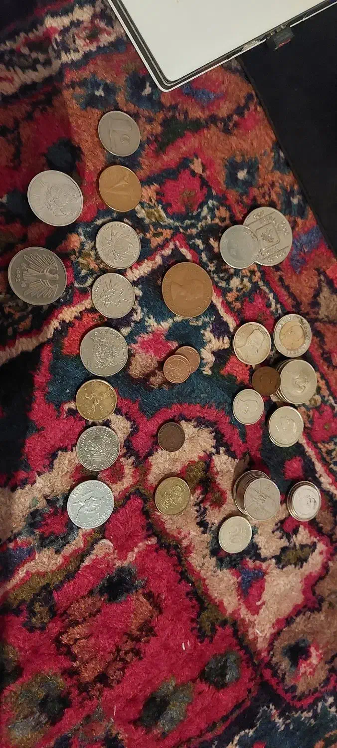 یکجا  سکه  مختلف|کلکسیون سکه، تمبر، اسکناس|میانه, |دیوار