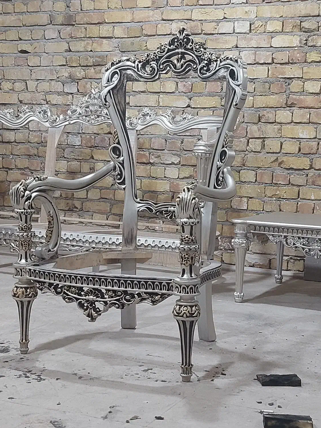 رنکاری صادقی|مبلمان خانگی و میز عسلی|قم, بیانی|دیوار