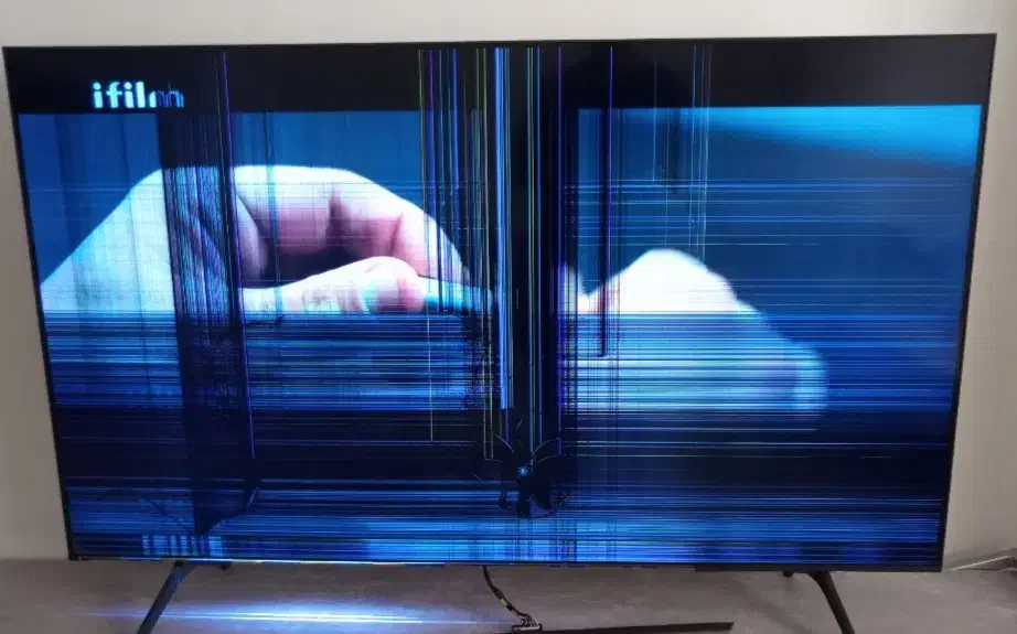 خرید و فروش تلویزیون شکسته و خراب|تلویزیون و پروژکتور|میناب, |دیوار