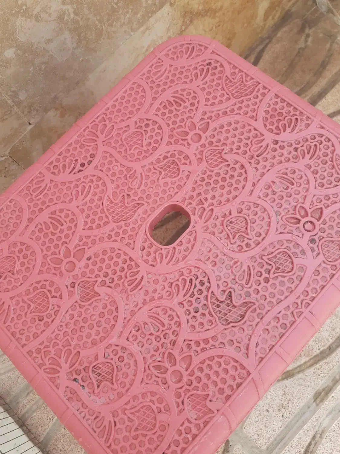 چهارپایه|صندلی و نیمکت|اردبیل, |دیوار