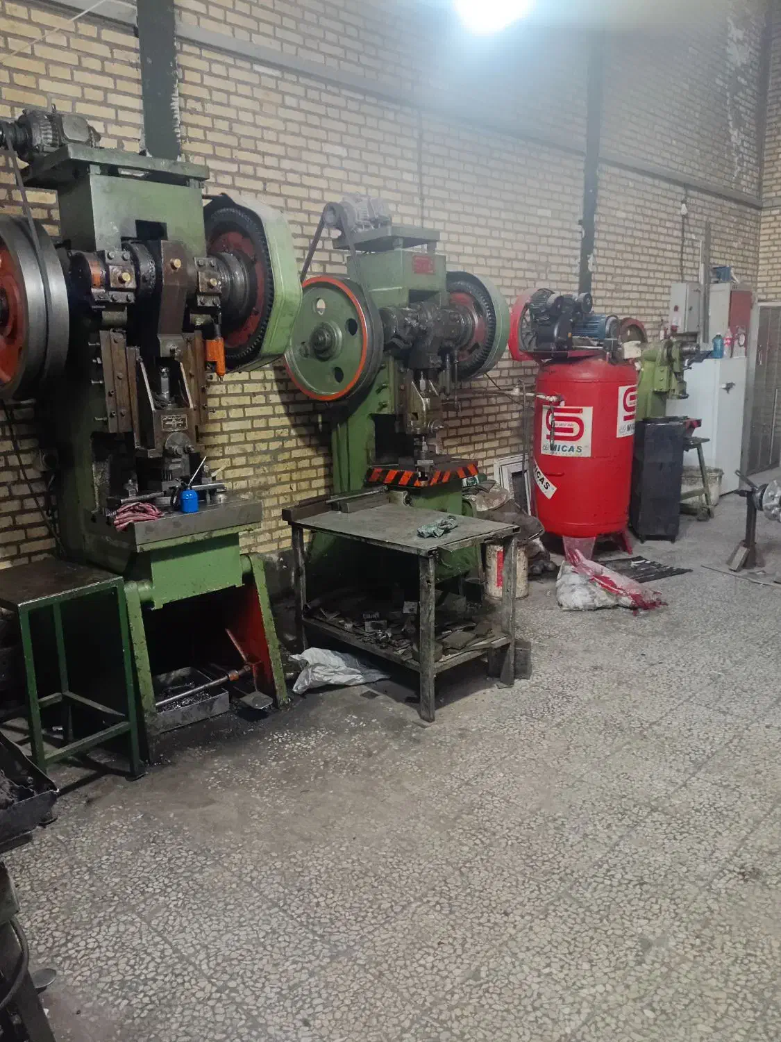 قالبسازی وپرسکاری یکتا|خدمات پیشه و مهارت|چهاردانگه (تهران), |دیوار