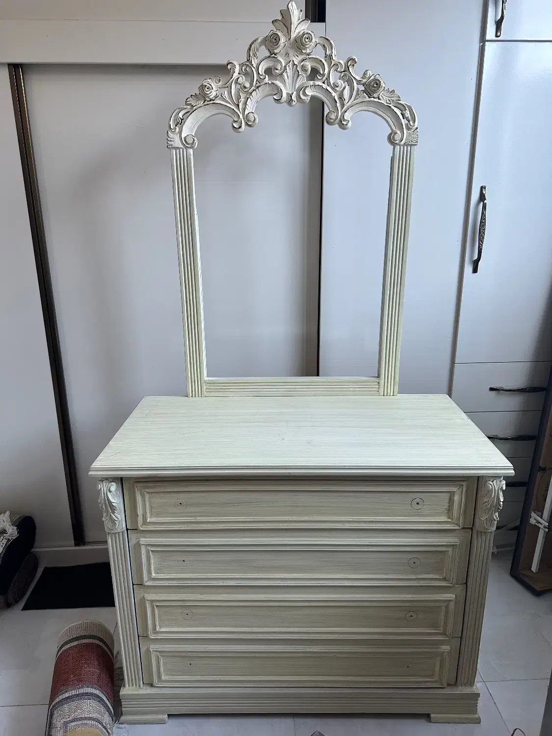 دراور  ۴ کشو|جاکفشی، کمد، دراور|خرم‌آباد (تنکابن), |دیوار