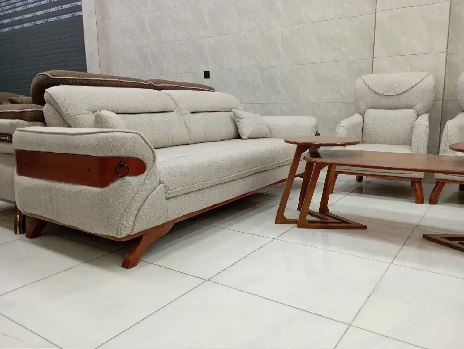 مبل راحتی مدرن فروش ویژه|مبلمان خانگی و میز عسلی|میبد, |دیوار