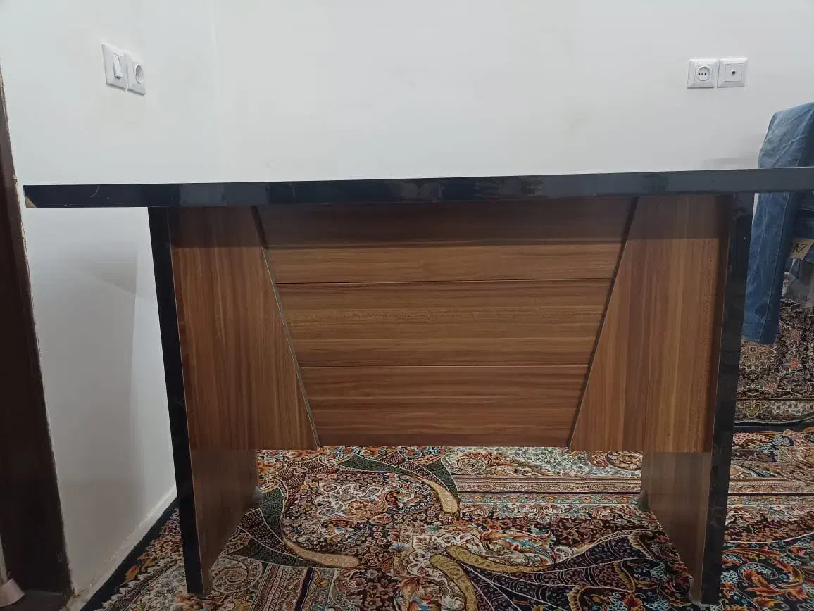 میز مدیریت ۱۲۰ در ۶۰ تمیز  بدون خط ۲عدد|میز تحریر و کامپیوتر|قم, شهرک مهدیه (مدرس)|دیوار