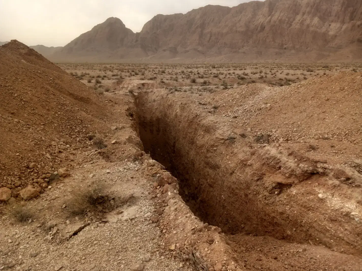 فروش فوری معدن شن و ماسه ۱۰kmکرمان|فروش دفتر صنعتی، کشاورزی، تجاری|کرمان, |دیوار