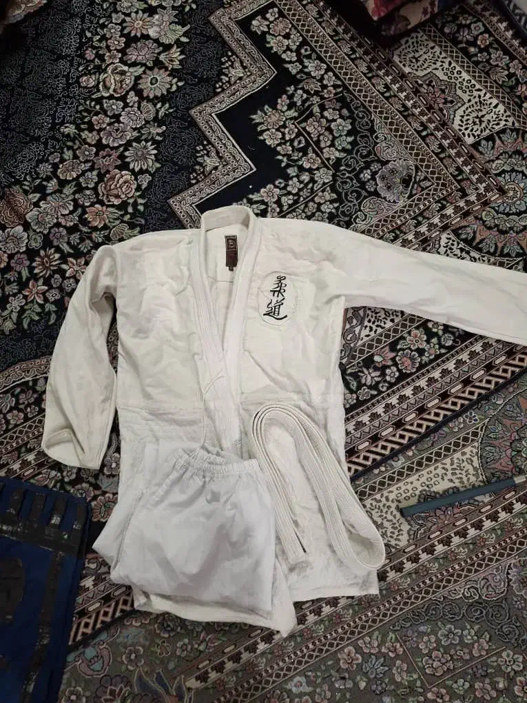 لباس جودو|لباس|بروجرد, |دیوار