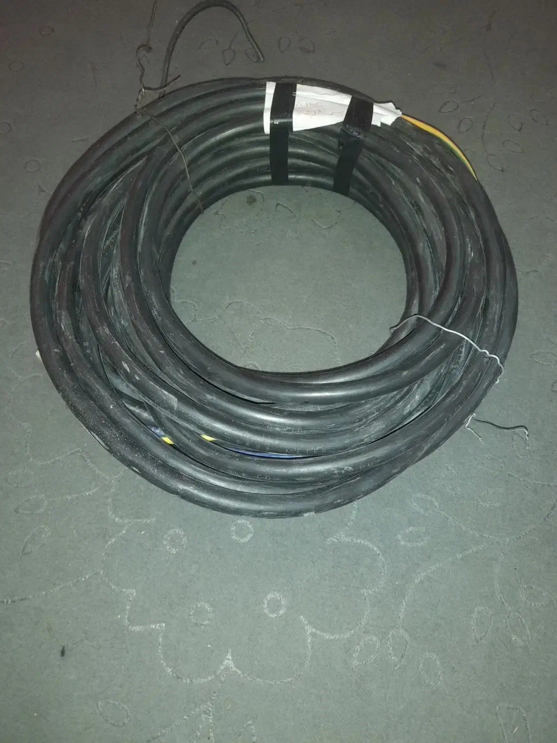 کابل برق افشان۳در۶|مصالح و تجهیزات ساختمان|فیروزآباد (فارس), |دیوار