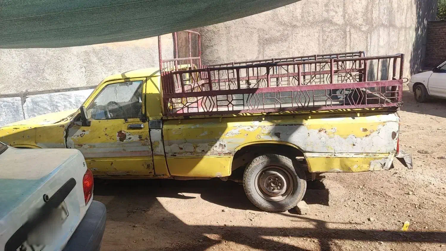 وانت تویوتامدل ۶۰ موتور خاموش سوپاپ قیچی کرده|خودرو کلاسیک|چگنی, |دیوار