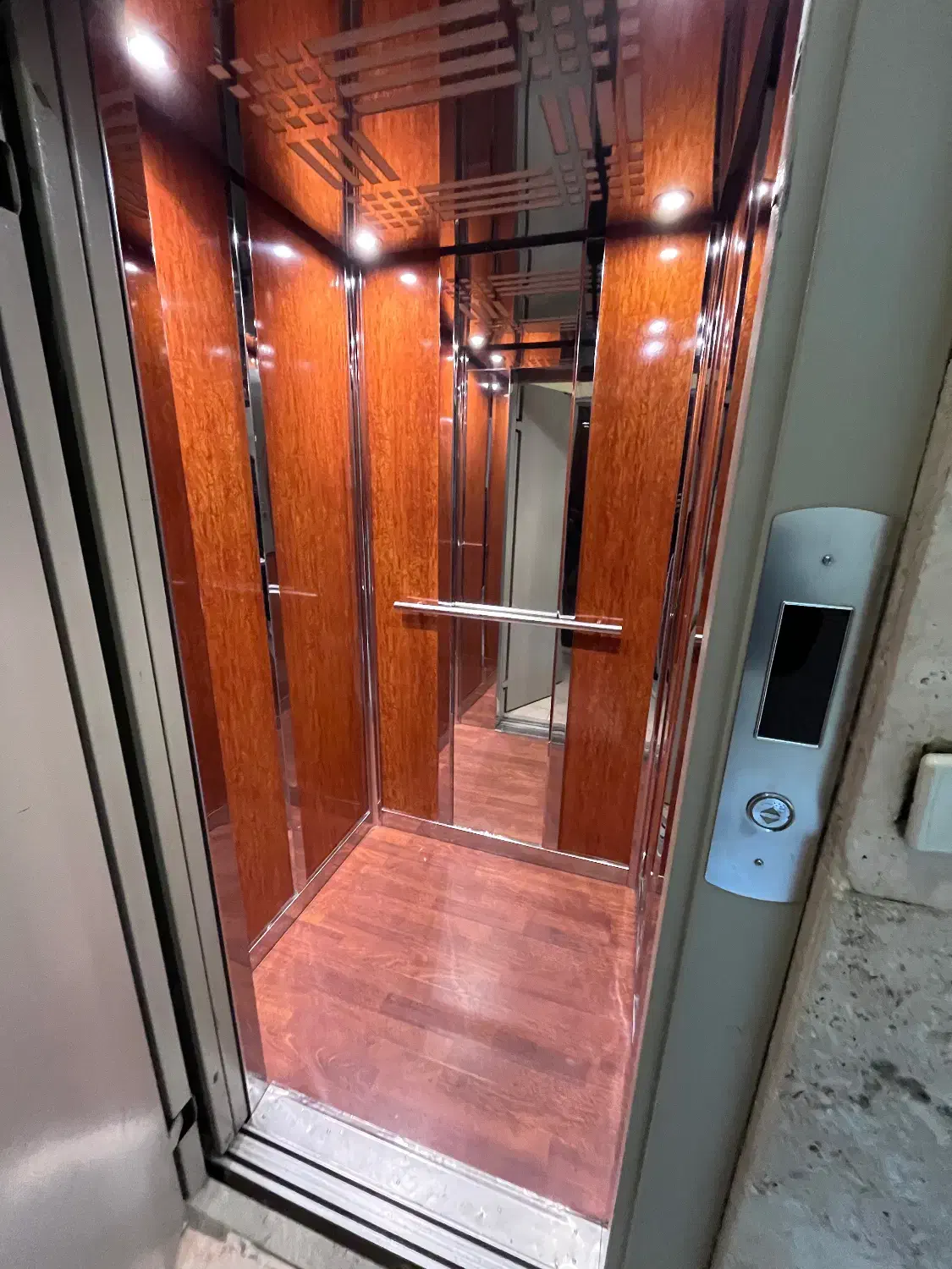 اجاره آپارتمان میثاق ۸۱ متر دوخواب