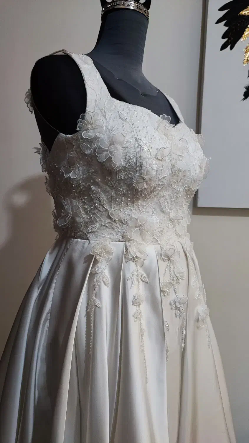 لباس عروس|لباس|تهران, دربند|دیوار