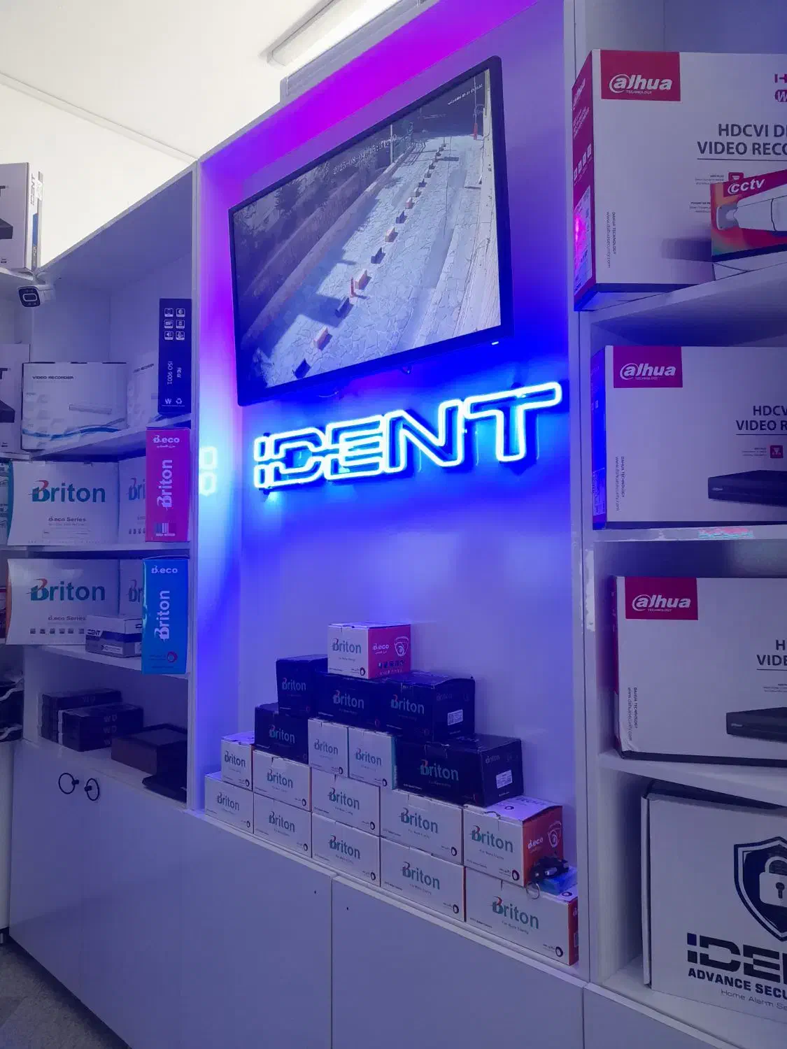 فروش/نصب و راه اندازی دوربین مداربسته و دزدگیر|خدمات پیشه و مهارت|اصفهان, خلجا|دیوار