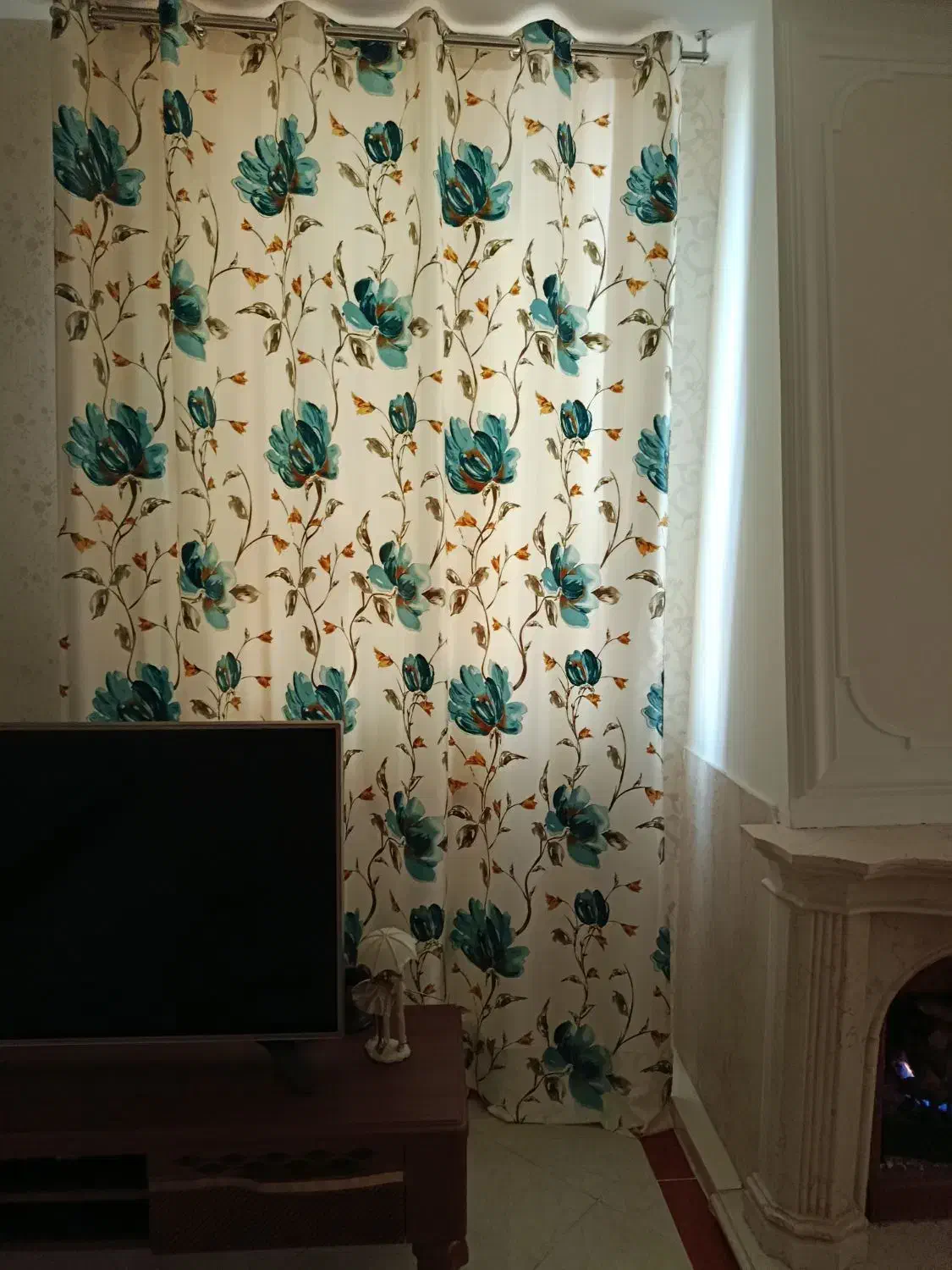 سه عدد دکور پرده ساتن قیمت برای سه عدد دکور هست|پرده، رانر، رومیزی|میانه, |دیوار