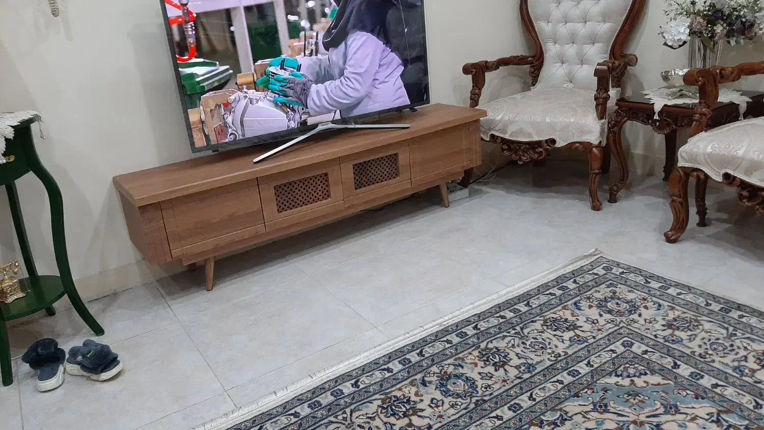 میز کنسول ۴ در با میز تلوزیون ۲ کشو و دو در|میز تلویزیون|ری, منصوریه منگل|دیوار