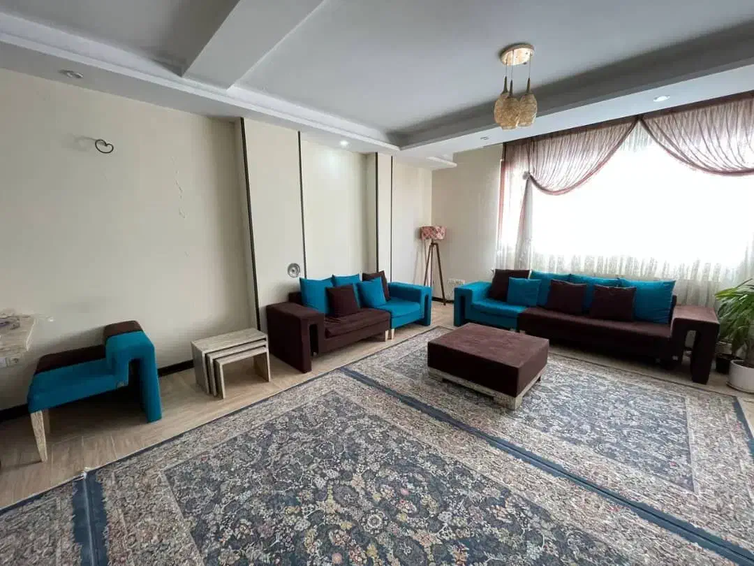 منزل مبله سالانه و کاهانه|اجارهٔ کوتاه‌مدت آپارتمان و سوئیت|شیراز, کوشک میدان|دیوار