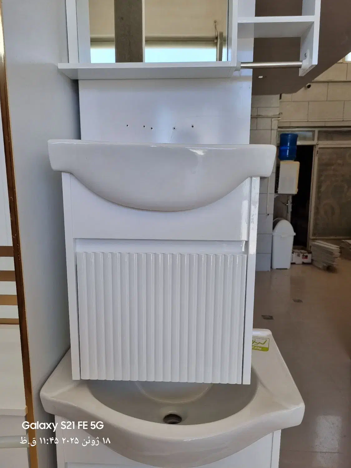 ۶۳دیواری ۵۵دیواری ۴۲دیواری اینه باکس|لوازم سرویس بهداشتی|زنجان, |دیوار