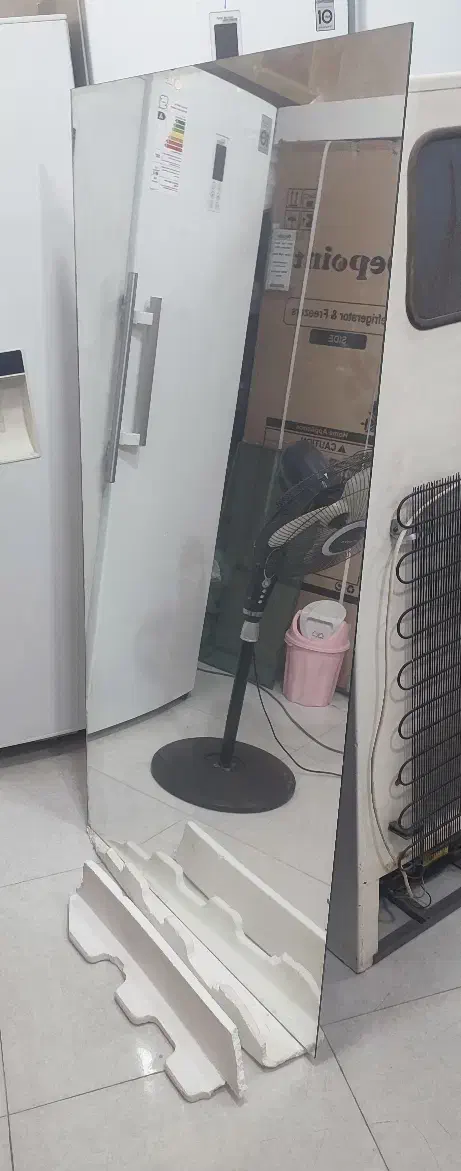 ایینه|آینه|اصفهان, میرعماد|دیوار