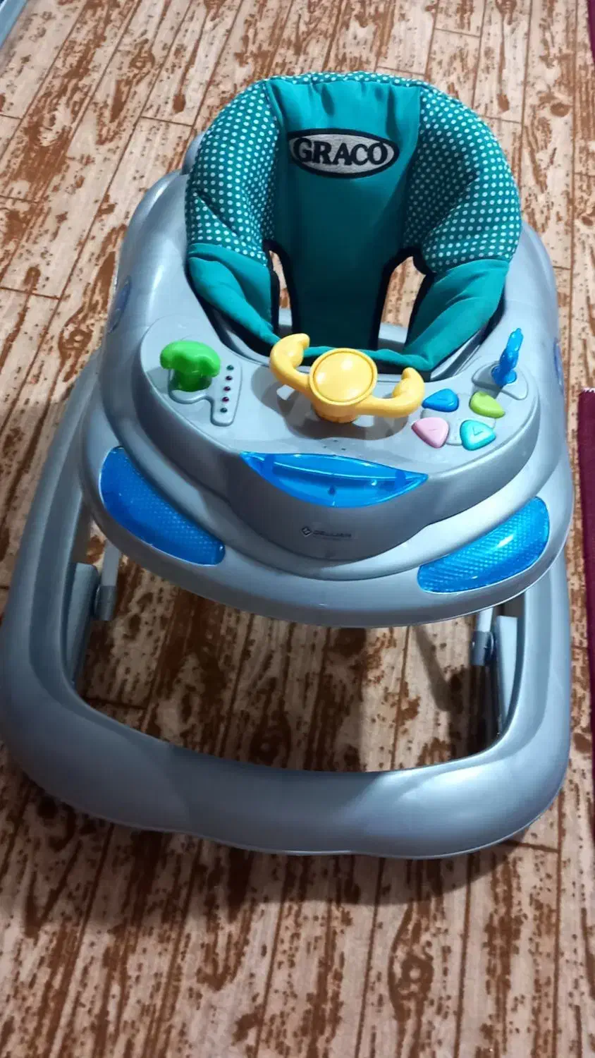 روروئک|کالسکه و لوازم جانبی|کوچصفهان, |دیوار