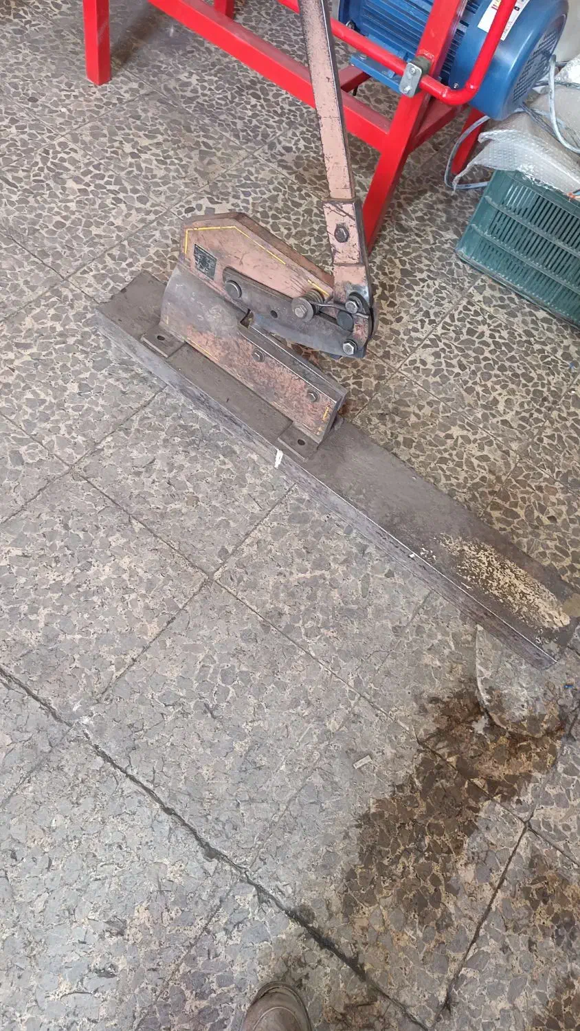 پرس هیدرولیک و قیچی ورق بر|ابزارآلات|آذرشهر, |دیوار