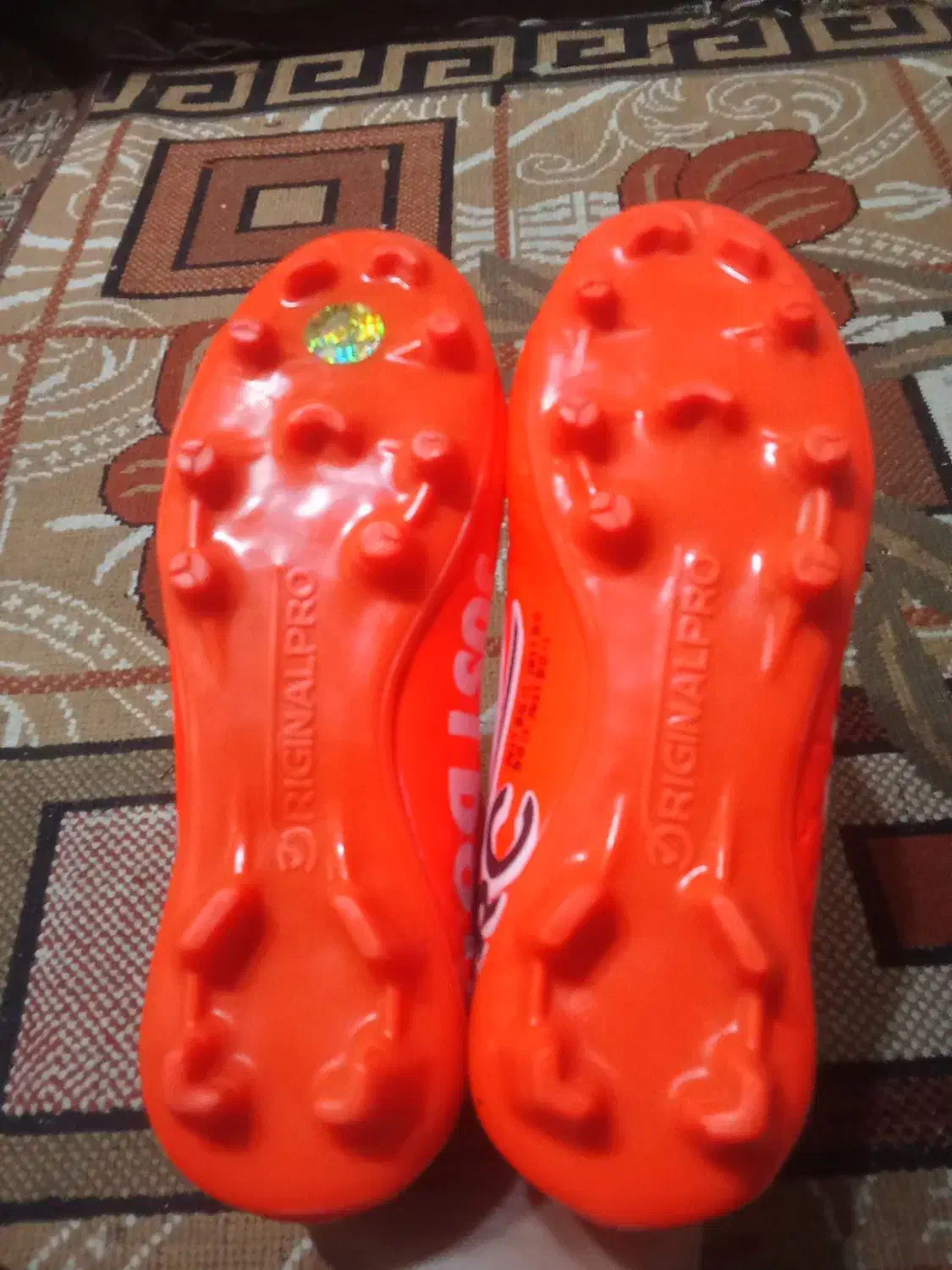 کفش استوک ورزشی سایز 37 رنگ نارنجی|کیف، کفش، کمربند|اسلامشهر, شهرک واوان|دیوار