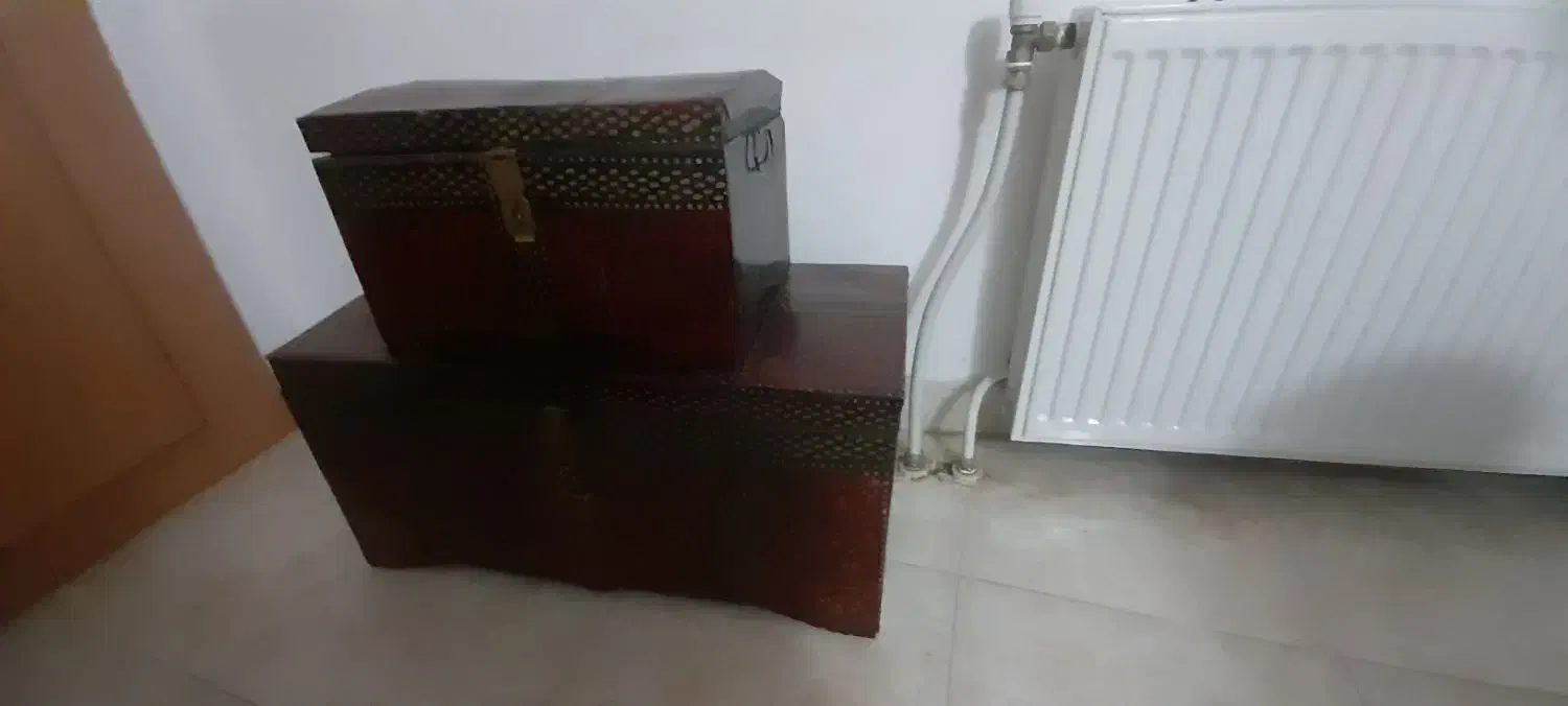 دوعدد صندوق طرح قدیمی بزرگ و کوچک|صنایع دستی و سایر لوازم تزئینی|لاهیجان, مهرگان|دیوار