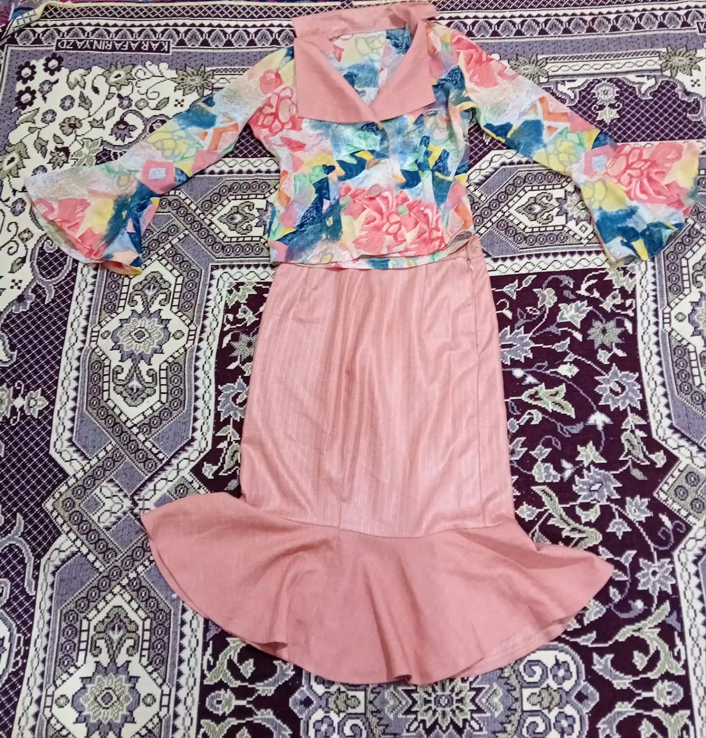 کت و دامن|لباس|سنندج, |دیوار