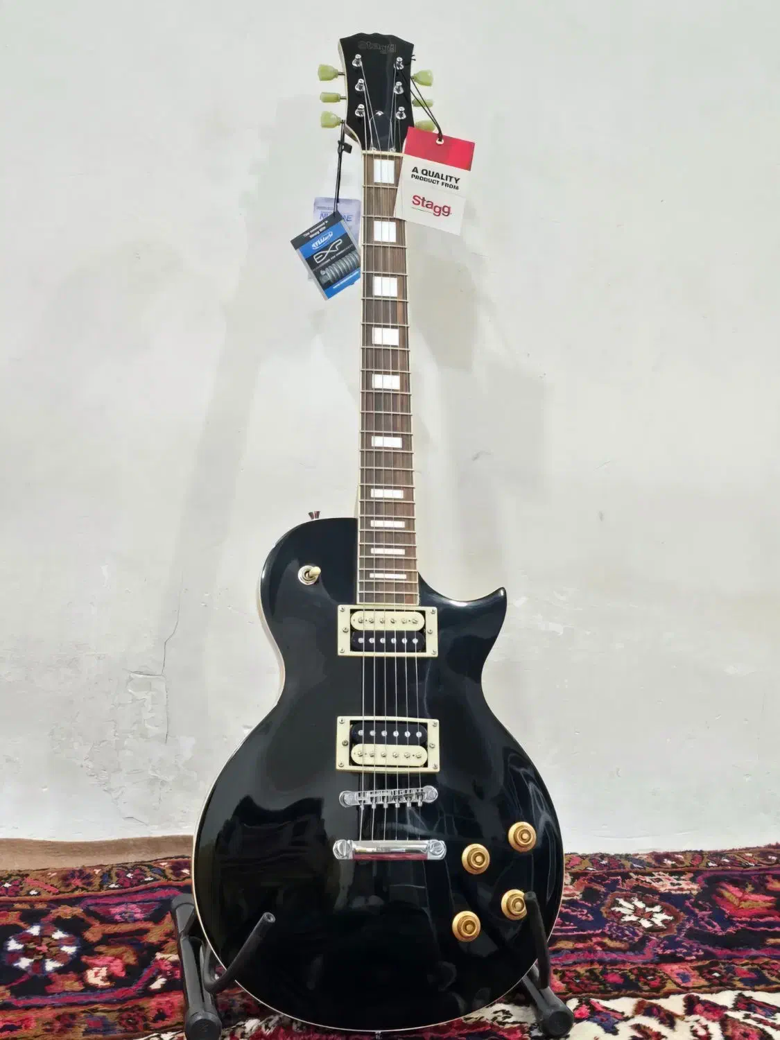 گیتار الکتریک اکبند stagg LP400 BK (گیتاربرقی)|گیتار، بیس، امپلیفایر|تهران, فرودگاه مهرآباد|دیوار