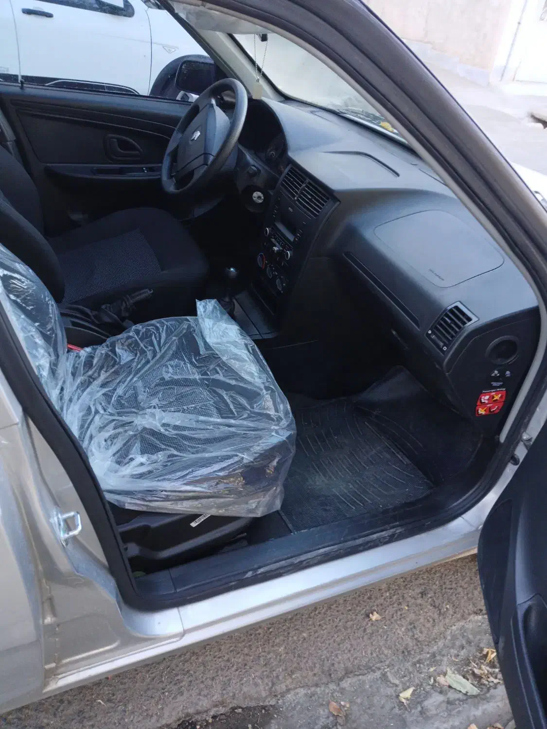 وانت اریسان ۲ صفر مدل ۴۰۲|خودرو سواری و وانت|زنجان, |دیوار