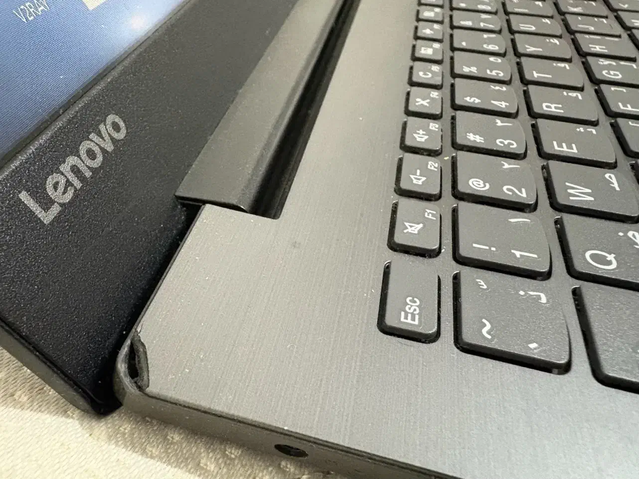 Lenovo ideapad 330 15igm|رایانه همراه|اصفهان, تخت فولاد|دیوار