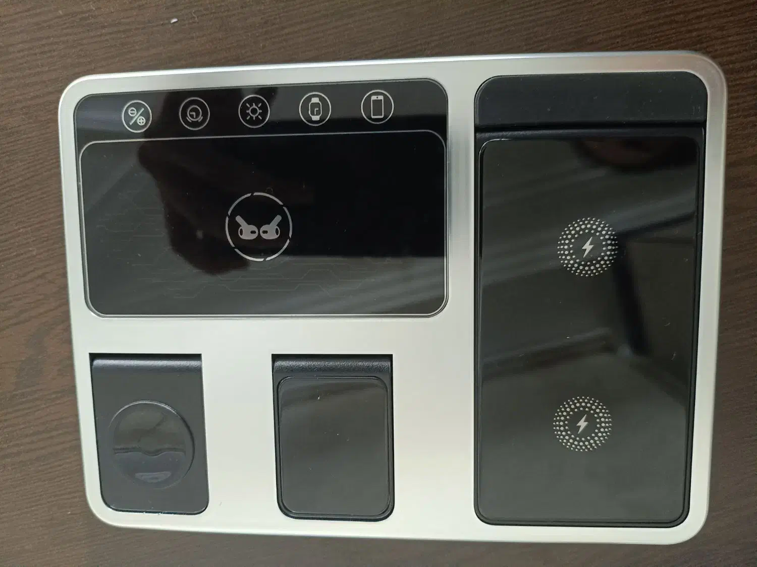 شارژر وایرلس۴کاره|لوازم جانبی موبایل و تبلت|تهران, فلاح|دیوار