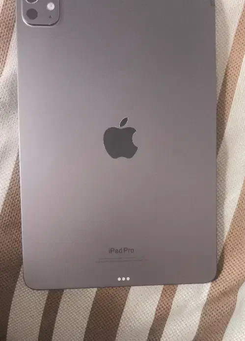 آیپد پرو ۲۰۲۴ ۱ ترابایت|تبلت|مشهد, سجاد شهر|دیوار
