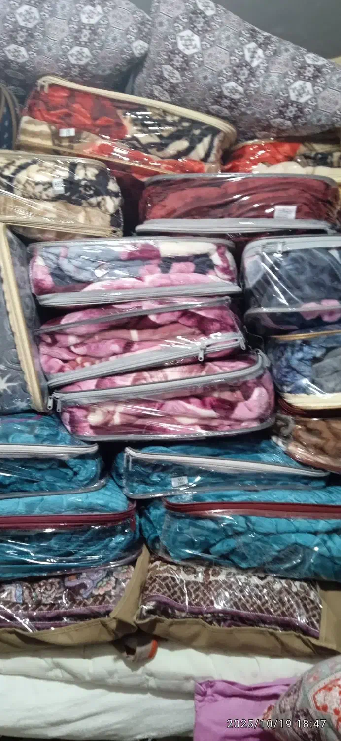 بالش تشک لحاف فروش پتو روفرشی ولوازم خانگی|رختخواب، بالش، پتو|آذرشهر, |دیوار