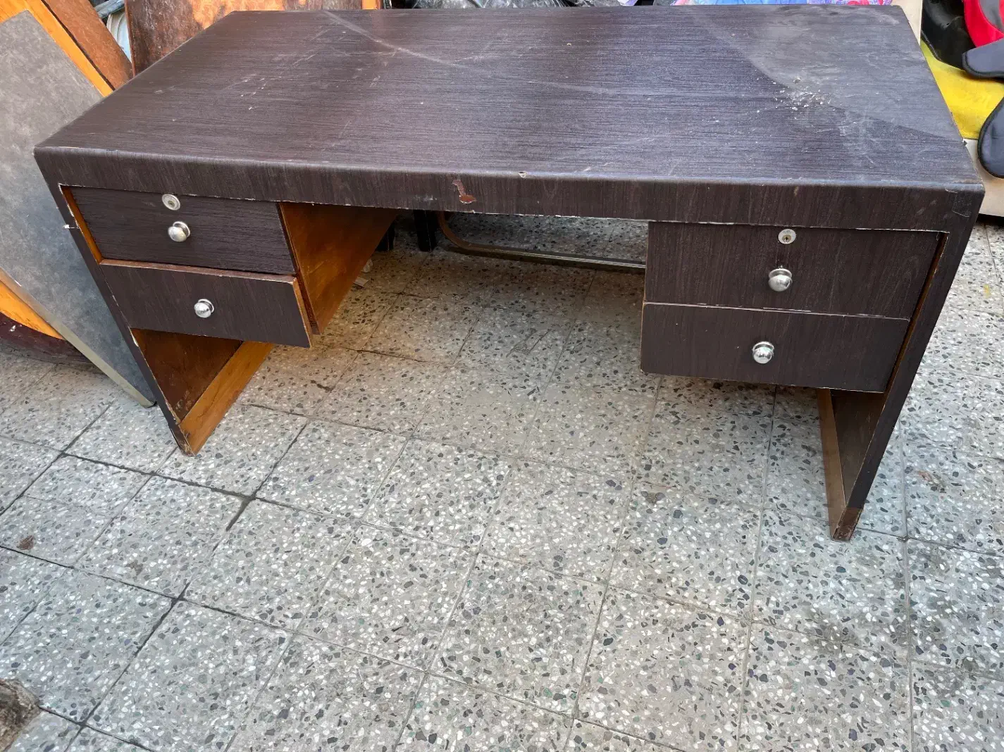 میز چوبی|میز تحریر و کامپیوتر|دزفول, |دیوار