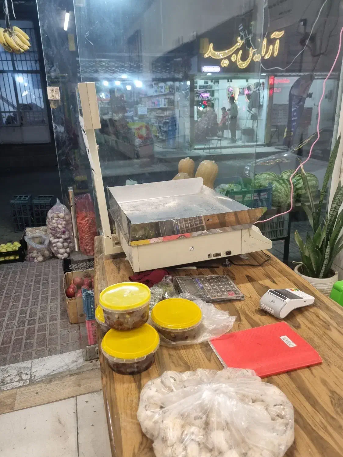 فروش لوازم میوه فروشی یکجا|فروشگاه و مغازه|چناران, |دیوار