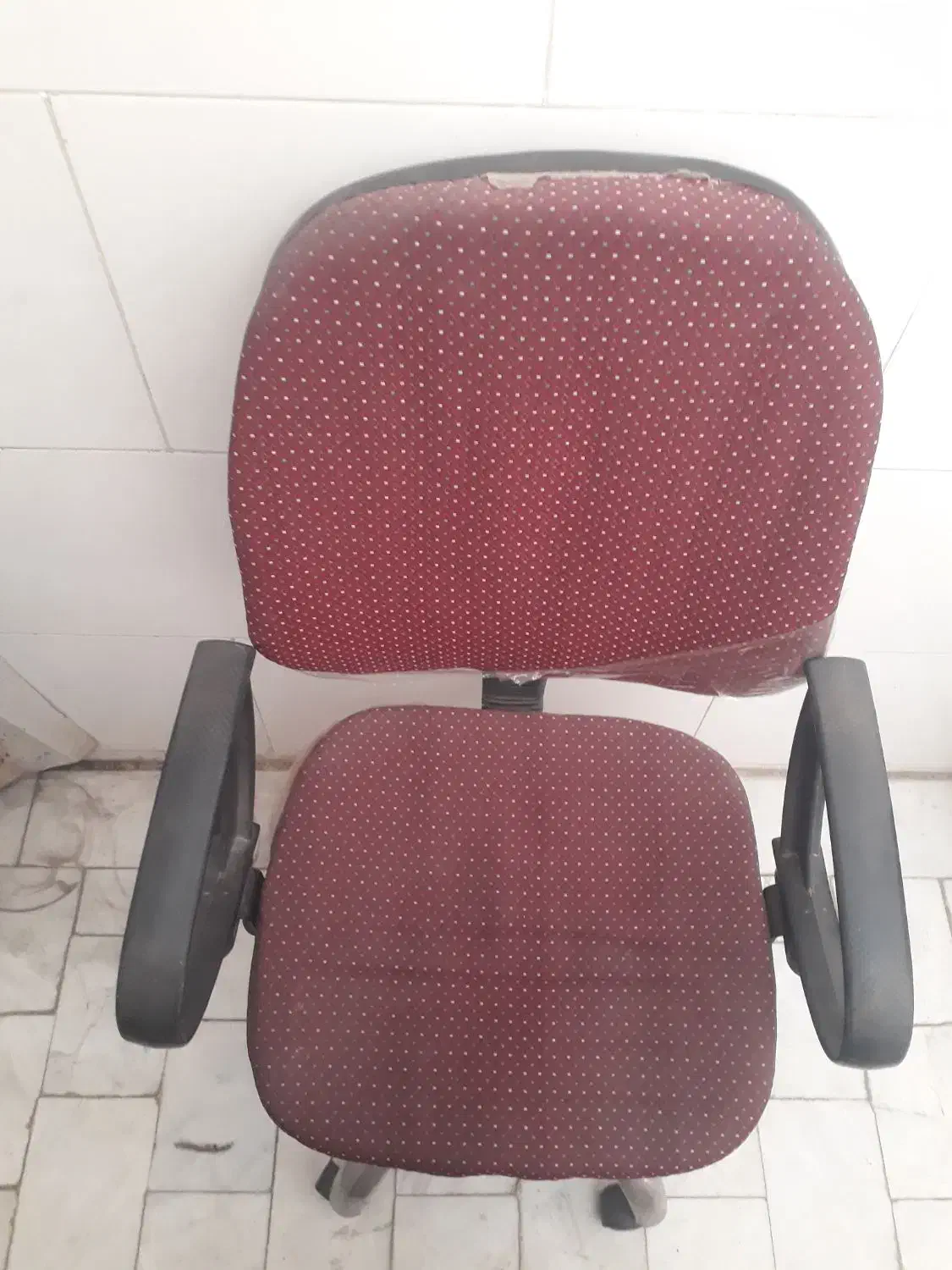 صندلی گردان|مبلمان اداری|قم, دروازه چوبی|دیوار