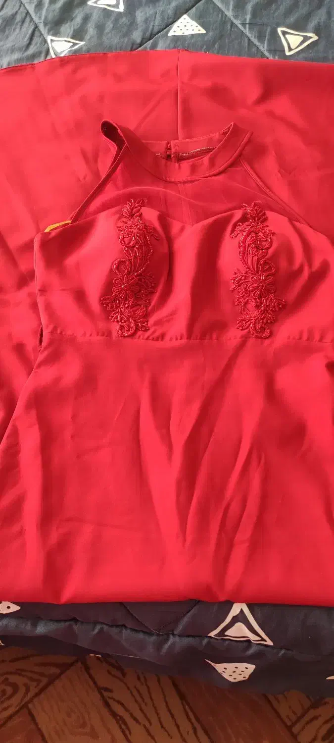 پیراهن|لباس|کرج, شهرک نهال و بذر|دیوار