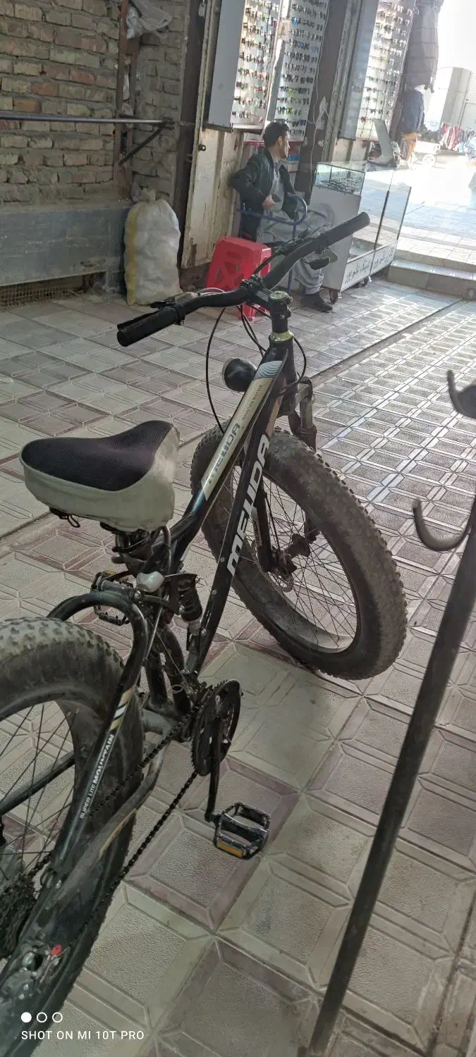 دوچرخه لاستیک پهن|دوچرخه، اسکیت، اسکوتر|زاهدان, |دیوار