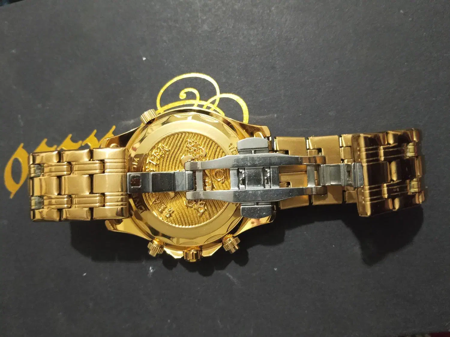 ساعت امگا سی مستر|ساعت|مشهد, کارگران|دیوار