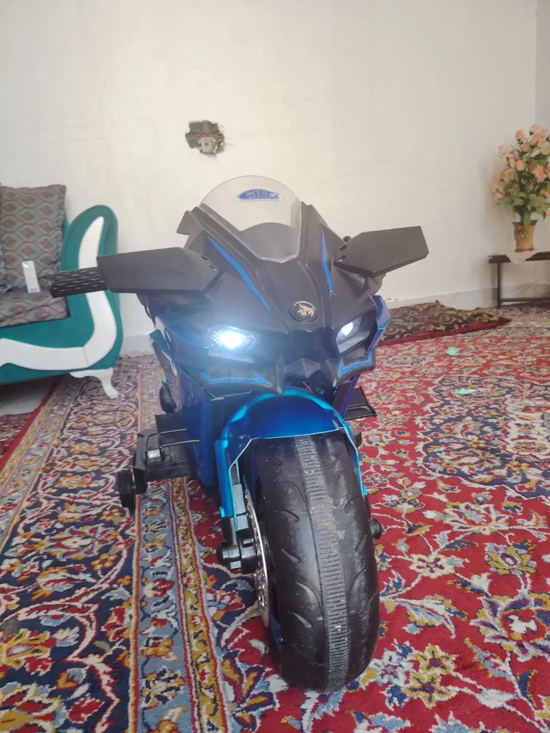 موتور شارژی|اسباب‌بازی بچه|بم, |دیوار