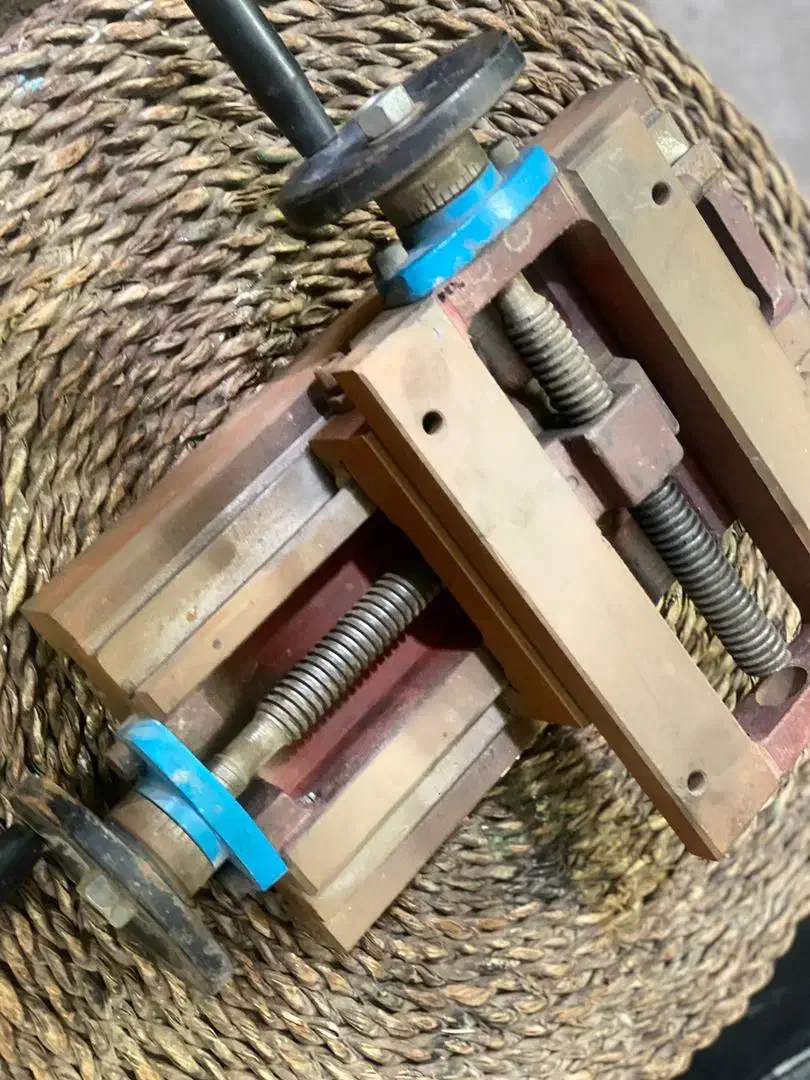 میز صلیبی میکرو صنعت|ابزارآلات|تهران, حافظیه|دیوار