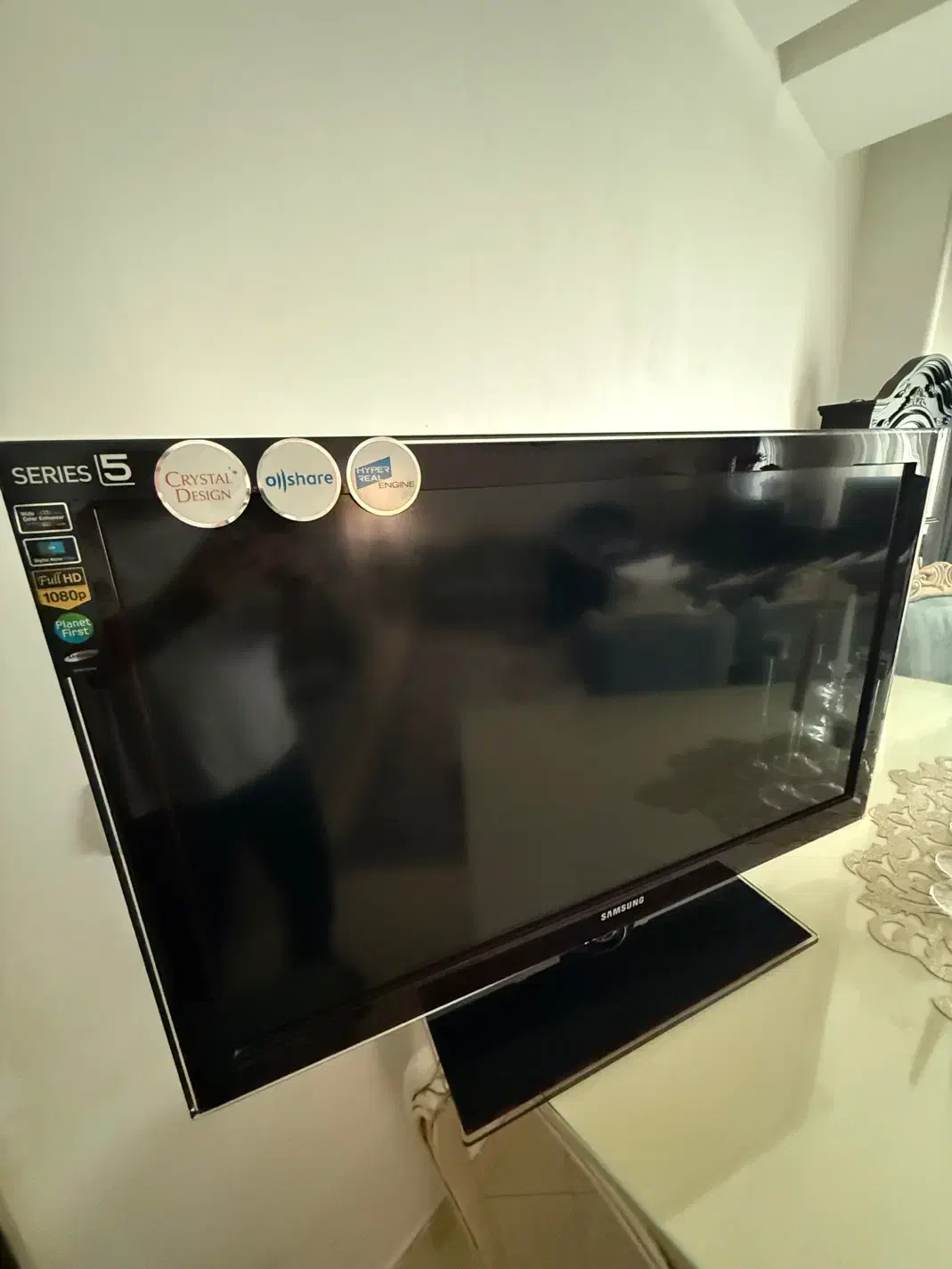 تلویزیون LCD|تلویزیون و پروژکتور|رشت, آزادگان|دیوار