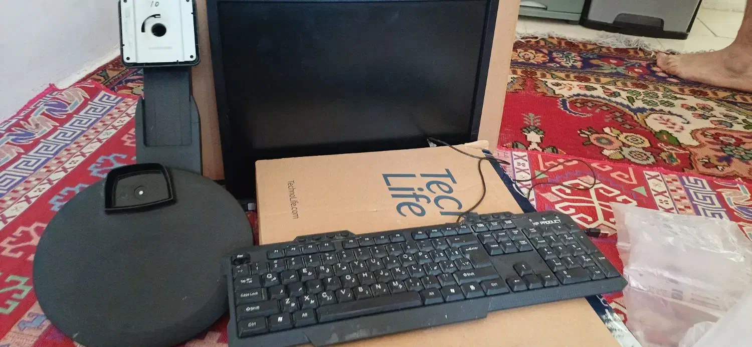 مانیتور و موس‌کیبورد|قطعات و لوازم جانبی رایانه|پرند, فاز ۶|دیوار