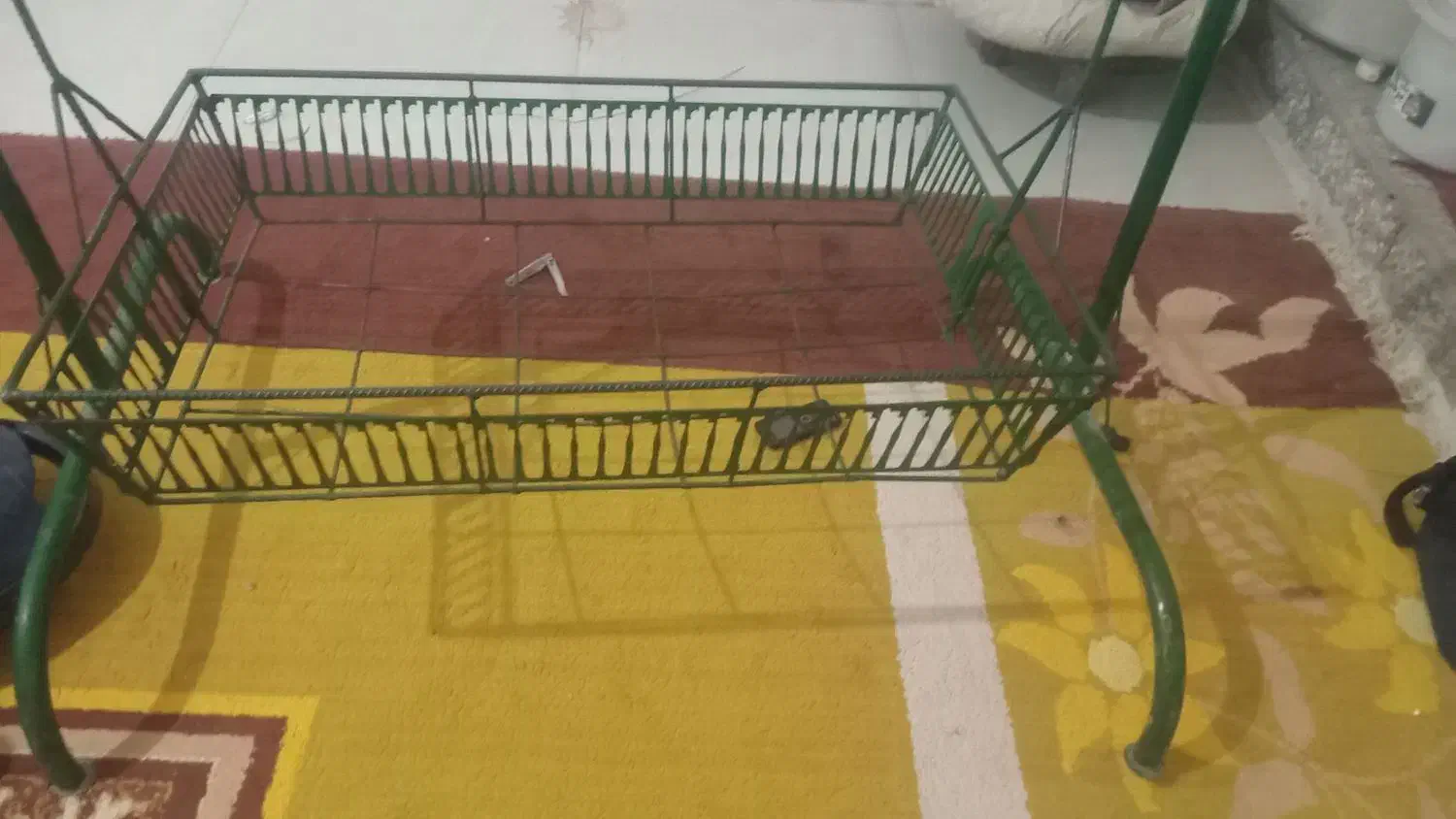 گهواره|تخت و صندلی بچه|شوشتر, |دیوار