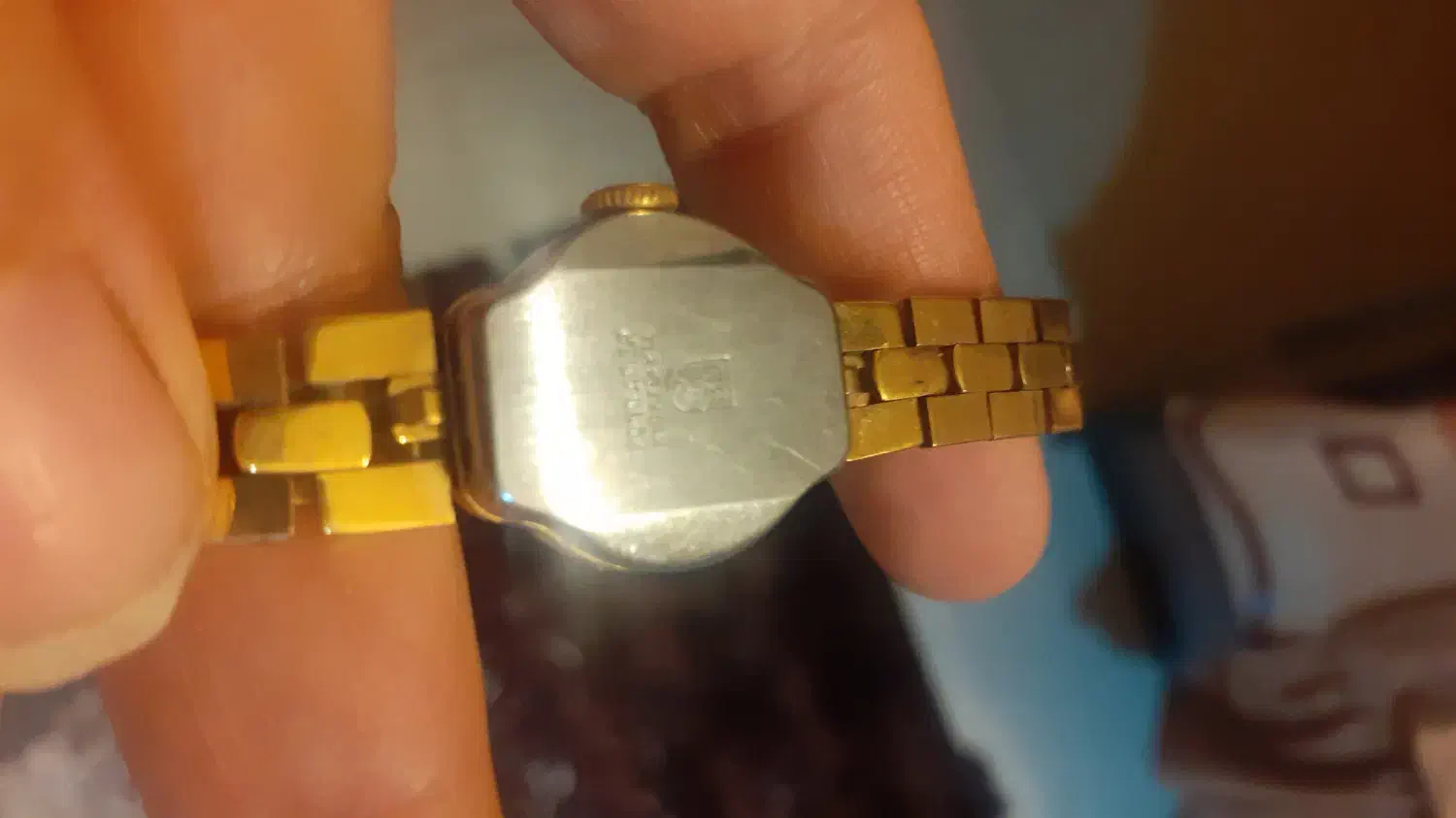 دو عدد ساعت قدیمی|کلکسیون اشیاء عتیقه|اصفهان, شاهد|دیوار